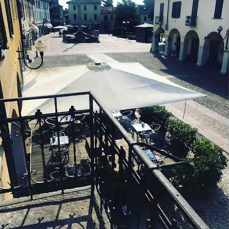 Green Appartamenti I Portici Nel Centro Storico 梅尔佐 外观 照片